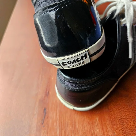 Coach "Folly" Black White Signature Jacquard/Patent Black Leather Sneakers-8M - Picture 5 of 9